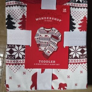 Wondershop Red and White Toddler Sleep Set Size 18 Months